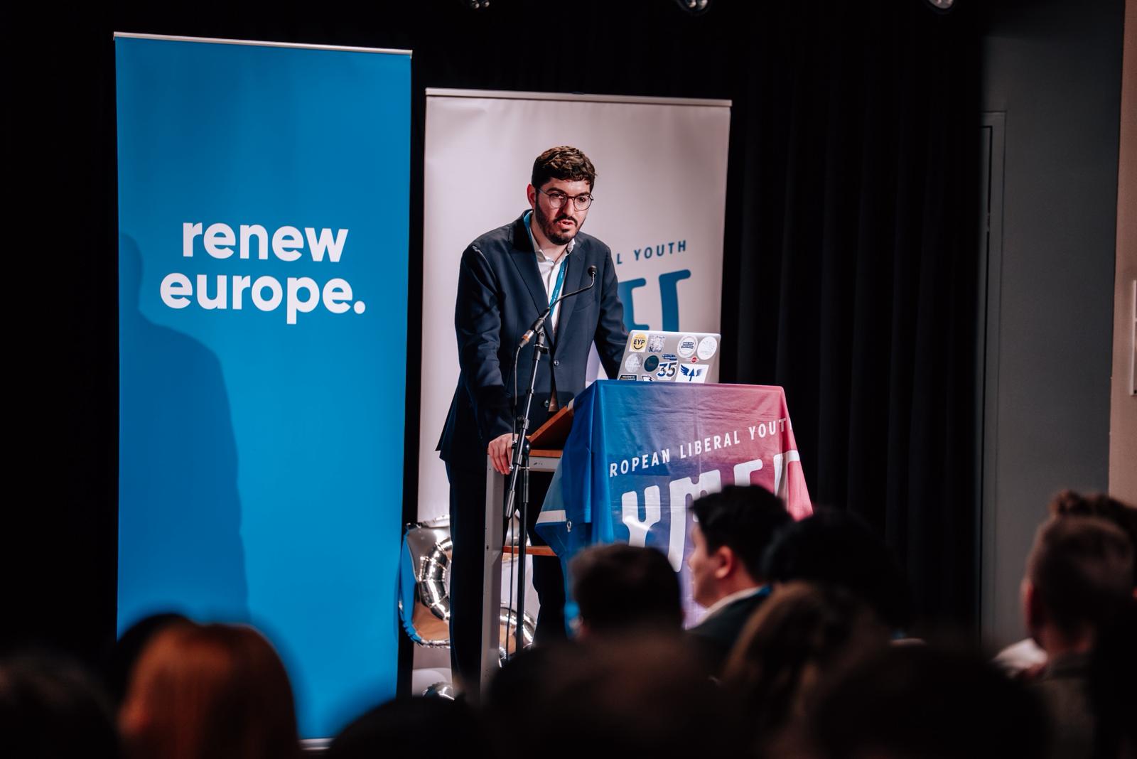 PSG Mladi: Veliki uspeh mladih – Ilija Jerković izabran za člana Upravnog odbora Evropske liberalne omladine (LYMEC)