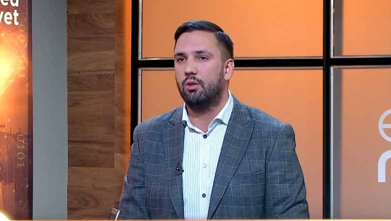 Stefan Simić: Šapić mora da ode, Beograd ne može da vodi gradonačelnik koji je u centru nasilnih incidenata